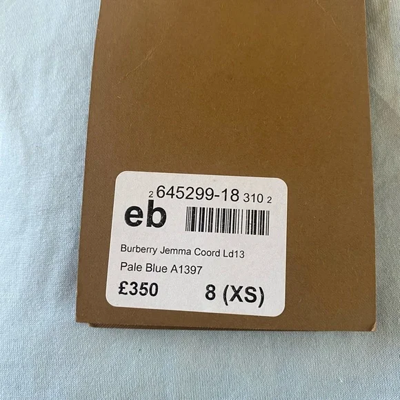 Burberry Jemma coordinates tee Shirt Size XS Pale Blue - Picture 5 of 7